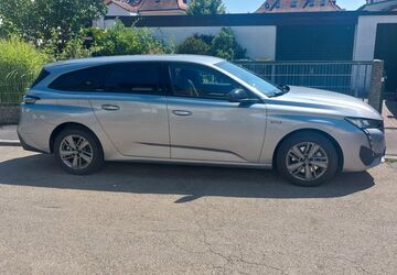 Peugeot 308 8.300 km 21.600 &euro; Nürnberg 90431