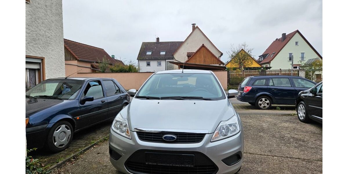 Ford Focus 81.000 km 4.280 &euro; Schwabach 91126