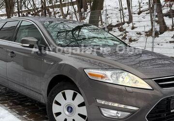 Ford Mondeo 102.500 km 8.490 &euro; Nürnberg 90431