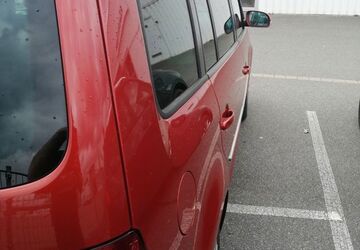 VW Touran 246.000 km 3.200 &euro; Nürnberg 90427