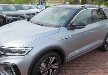 VW T-Roc 16.844 km 33.990 &euro; Nürnberg 90431
