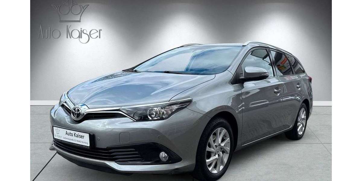 Toyota Auris 157.799 km 10.299 &euro; Nuernberg 90482