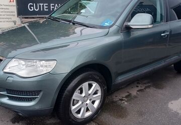 VW Touareg 282.850 km 4.999 &euro; Nürnberg 90478