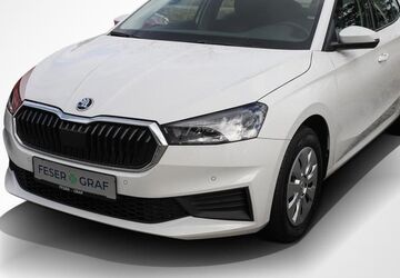 Skoda Fabia 43.250 km 16.440 &euro; Herzogenaurach 91074