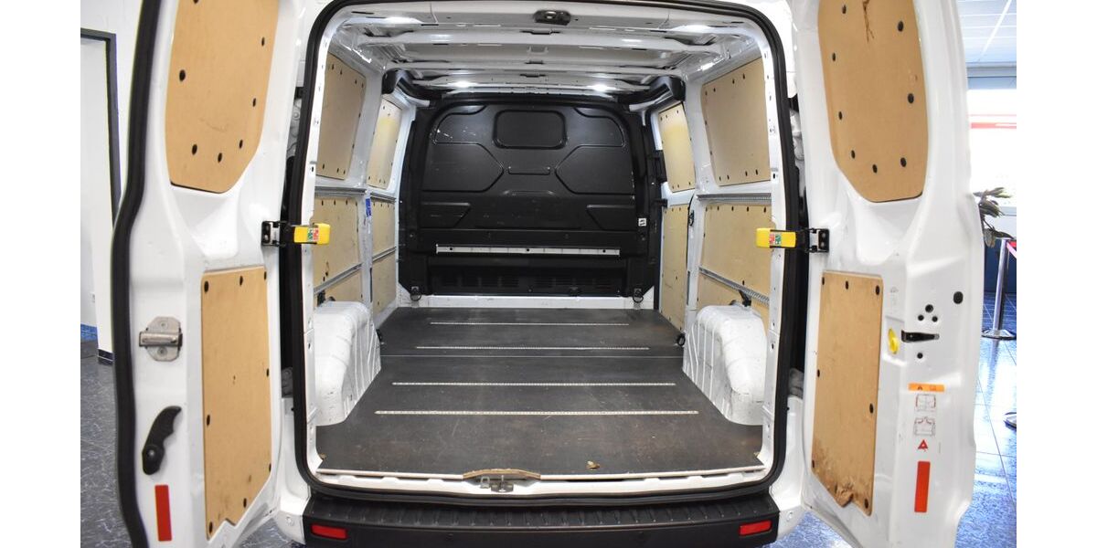 Ford Transit Custom 125.735 km 16.470 &euro; Nürnberg 90431