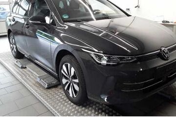 VW Golf 14.060 km 25.908 &euro; Nürnberg 90411