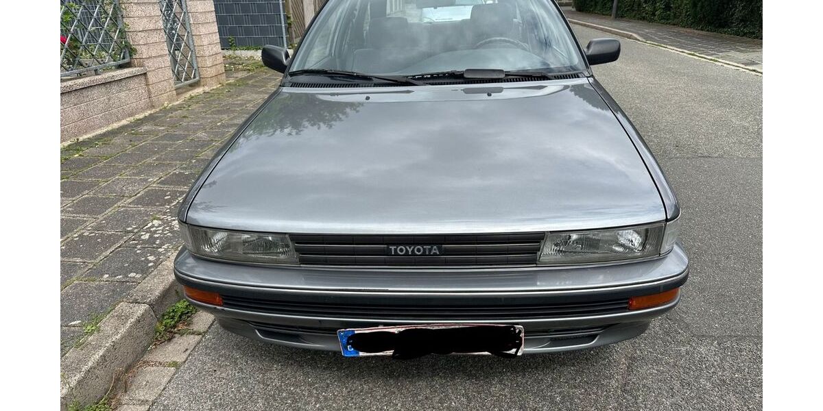 Toyota Corolla 45.000 km 2.800 &euro; Fürth 90765