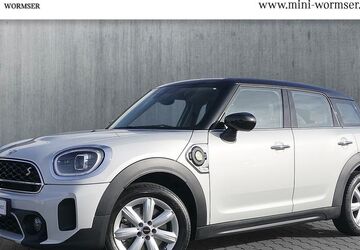 Mini Countryman SE (Cooper) 36.407 km 24.480 &euro; Erlangen 91058