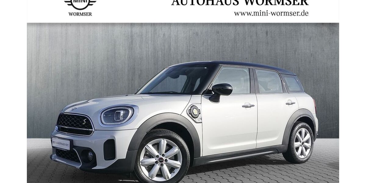 Mini Countryman SE (Cooper) 36.407 km 24.480 &euro; Erlangen 91058