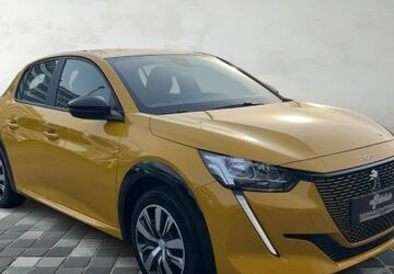 Peugeot 208 40.000 km 14.890 &euro; Nürnberg OT Schweinau 90439