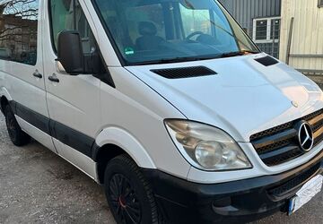 Mercedes-Benz Sprinter 198.000 km 5.300 &euro; Nürnberger 90478