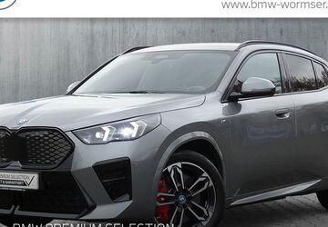 BMW iX2 8.671 km 41.950 &euro; Forchheim 91301