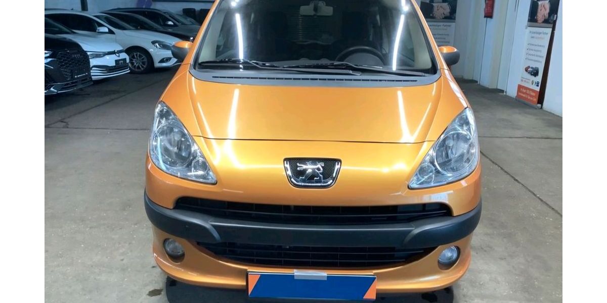 Peugeot 1007 73.000 km 3.880 &euro; Schwabach 91126