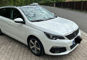 Peugeot 308 78.265 km 11.399 &euro; Nürnberg 90469