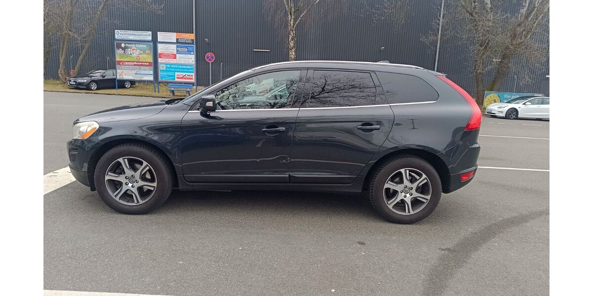 Volvo XC60 228.000 km 9.000 &euro; Nürnberg 90469