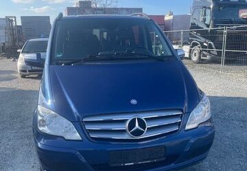 Mercedes-Benz Viano 288.000 km 9.900 &euro; Nürnberg 90431