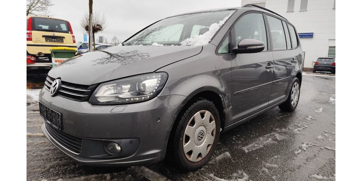 VW Touran 210.000 km 4.990 &euro; Fürth 90763
