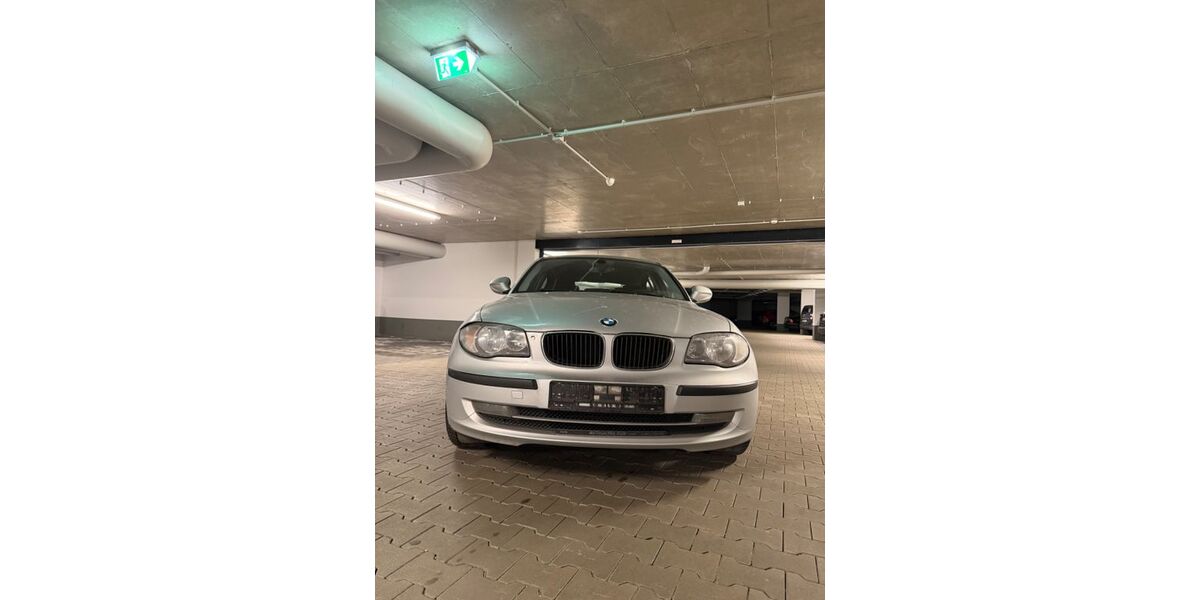 BMW 118 320.000 km 2.150 &euro; Nürnberg 90409