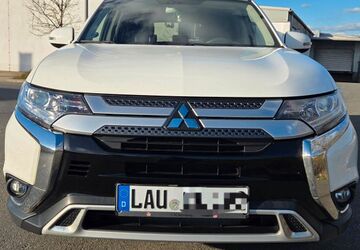 Mitsubishi Outlander 110.000 km 14.400 &euro; Burgthann 90559