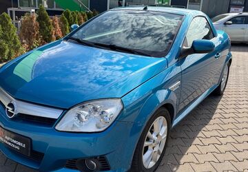 Opel Tigra 218.025 km 1.990 &euro; Dietenhofen 90599