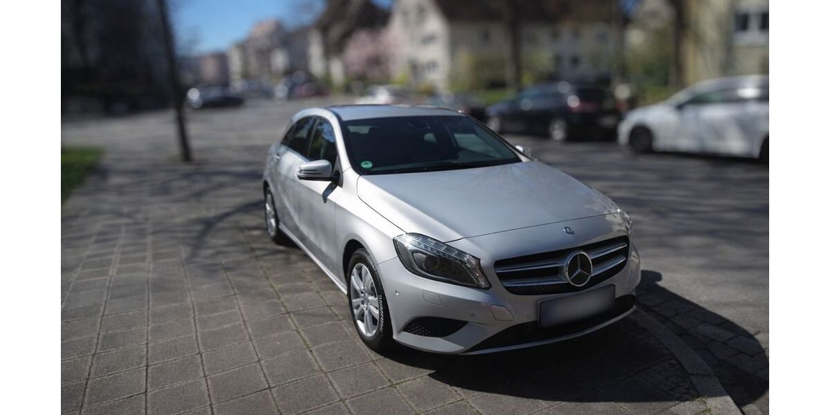 Mercedes-Benz A 180 54.000 km 13.750 &euro; Nürnberg 90419