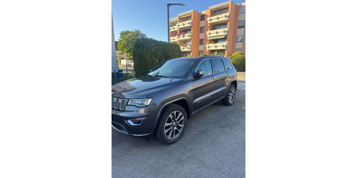 Jeep Grand Cherokee 190.612 km 17.700 &euro; Fürth 90766