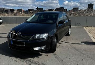 Skoda Rapid 92.005 km 9.500 &euro; Neunkirchen am Brand 91077
