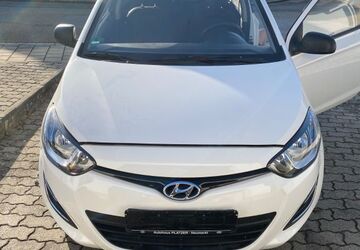 Hyundai i20 55.311 km 7.300 &euro; Allersberg 90584