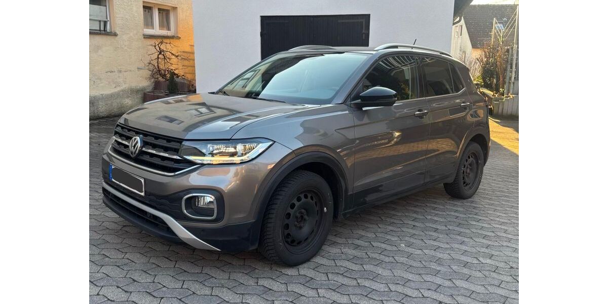 VW T-Cross 73.000 km 16.950 &euro; Nürnberg 90455
