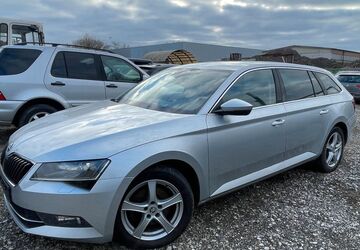 Skoda Superb 210.000 km 10.900 &euro; Nürnberg 90427