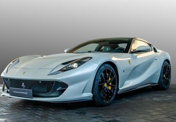 Ferrari 812 5.800 km 339.812 &euro; Nürnberg 90431