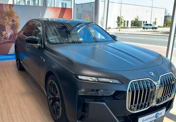 BMW M760 6.197 km 125.880 &euro; Erlangen 91058