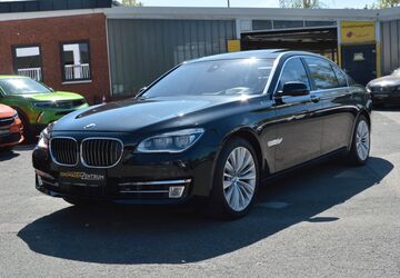 BMW 750 170.000 km 17.900 &euro; Nürnberg 90469