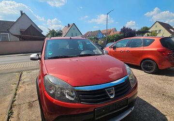 Dacia Sandero 133.000 km 4.980 &euro; Schwabach 91126