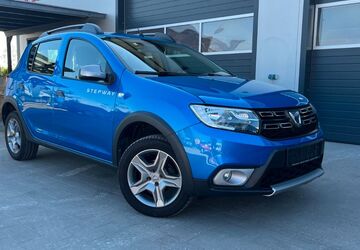 Dacia Sandero 36.800 km 11.499 &euro; Neunkirchen am Brand 91077
