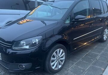 VW Touran 220.000 km 4.500 &euro; Nürnberg 90482