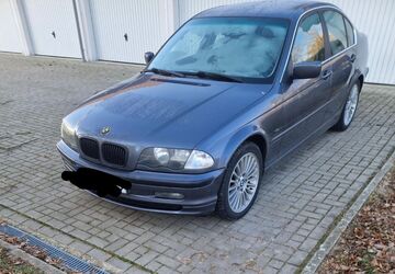 BMW 320 262.124 km 990 &euro; Nürnberg 90431