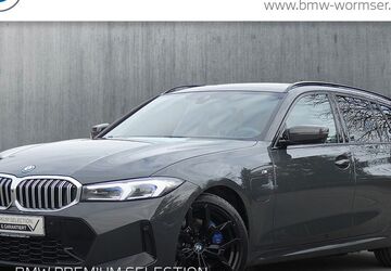 BMW 330 7.658 km 53.790 &euro; Forchheim 91301