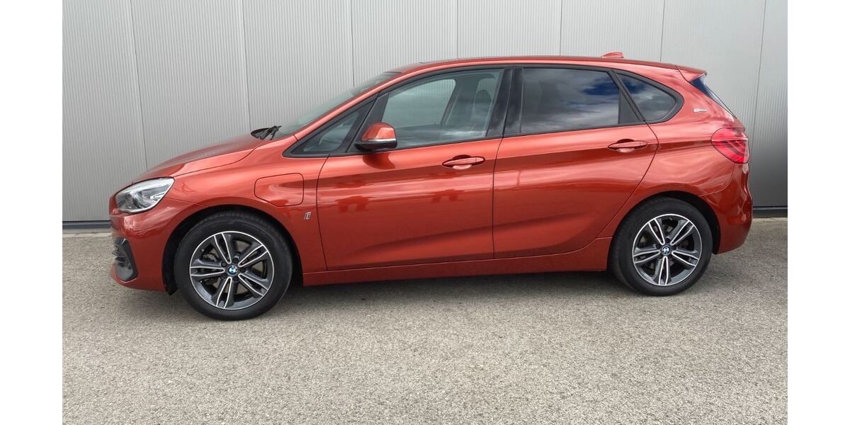 BMW 225 Active Tourer 63.000 km 15.900 &euro; Baiersdorf 91083