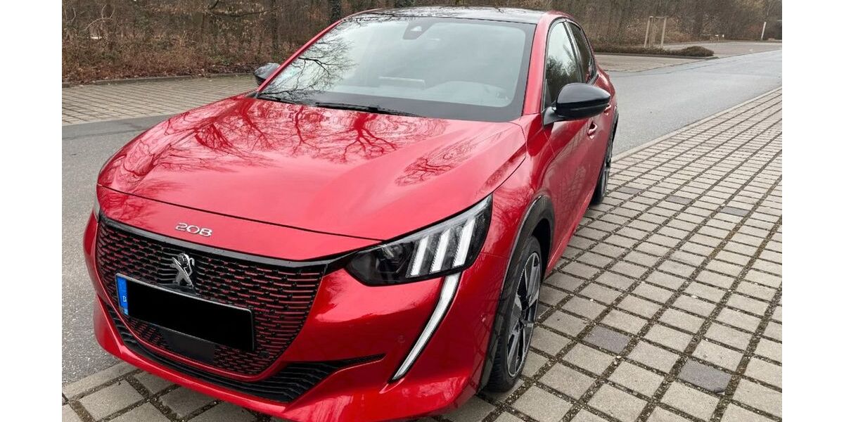 Peugeot 208 40.200 km 16.900 &euro; Stein 90547