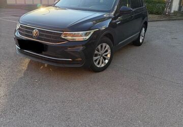 VW Tiguan 128.500 km 22.900 &euro; Nürnberg 90473