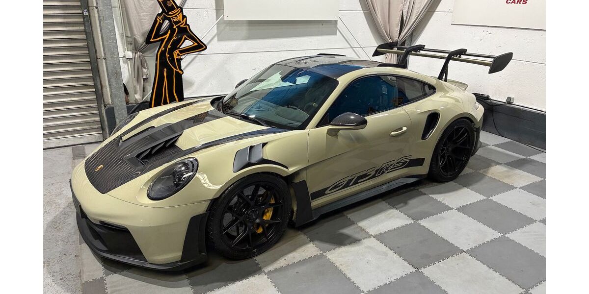 Porsche 992 1.800 km 395.000 &euro; Nürnberg 90431