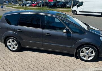 Ford S-Max 251.500 km 4.750 &euro; Fürth 90763