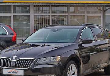 Skoda Superb 83.300 km 23.200 &euro; Nürnberg 90491