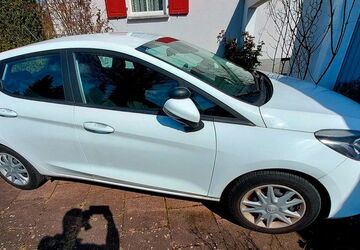 Ford Fiesta 17.000 km 11.800 &euro; Roth 91154