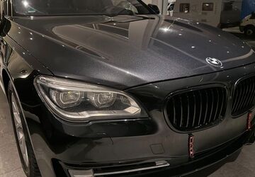 BMW 750 188.000 km 16.800 &euro; Veitsbronn 90587