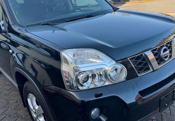 Nissan X-Trail 141.000 km 10.990 &euro; Schwabach 91126