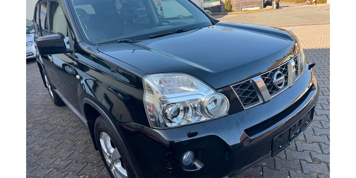 Nissan X-Trail 141.000 km 10.990 &euro; Schwabach 91126