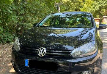 VW Golf 134.000 km 5.400 &euro; Nürnberg 90455