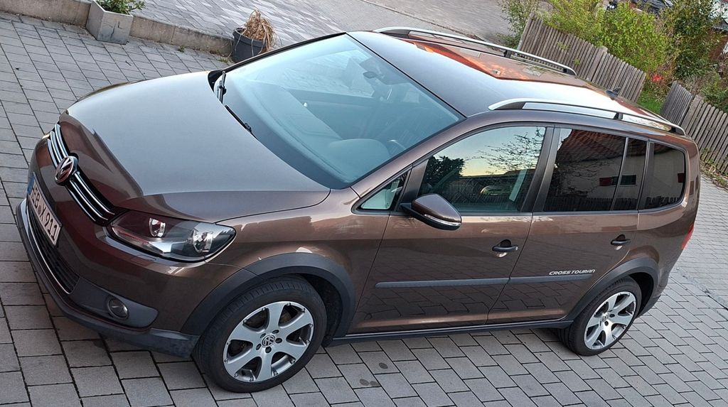 VW Touran 305.000 km 6.750 &euro; Hersbruck 91217